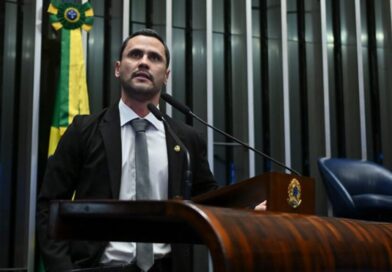 O candidato em quem o próprio partido diz não confiar