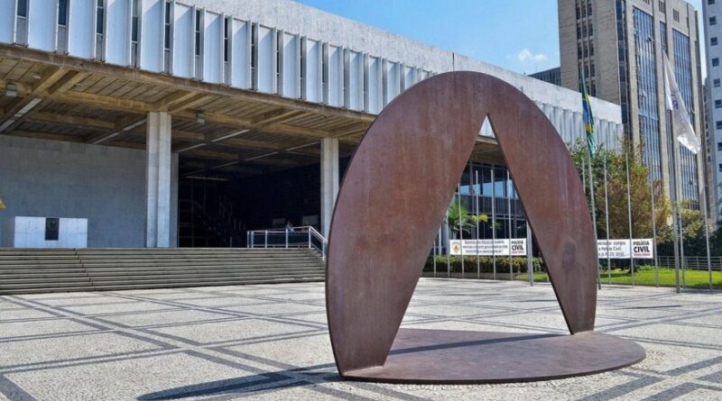 Renovação na Assembleia e Câmara será mínima