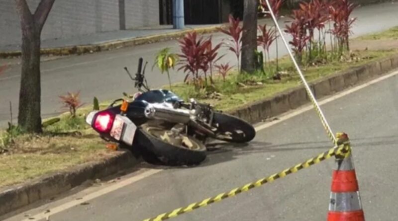 Acidente na Avenida das Rosas deixa um morto na madrugada desta sexta em Itabira